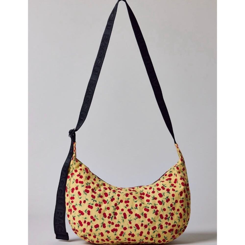 BAGGU Cherry Land Medium Nylon Crescent Bag Urban Outfitters Yellow Red NEW - Picture 8 of 10